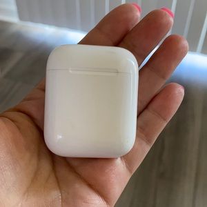 Apple AirPods